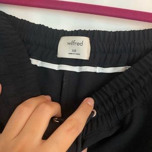 Wilfred Dressy Joggers